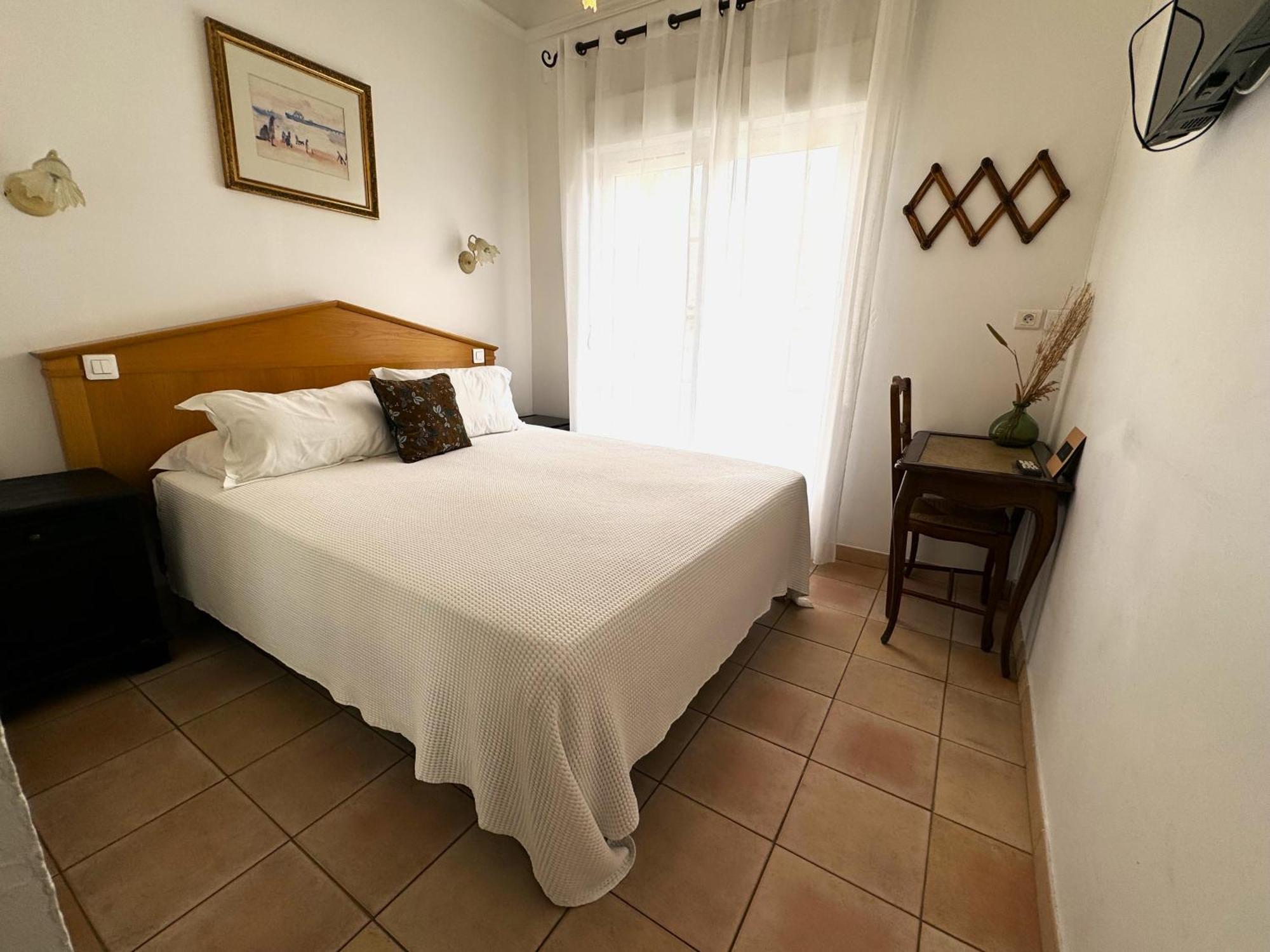 Hotel Les Flots Bleus Le Lavandou Buitenkant foto